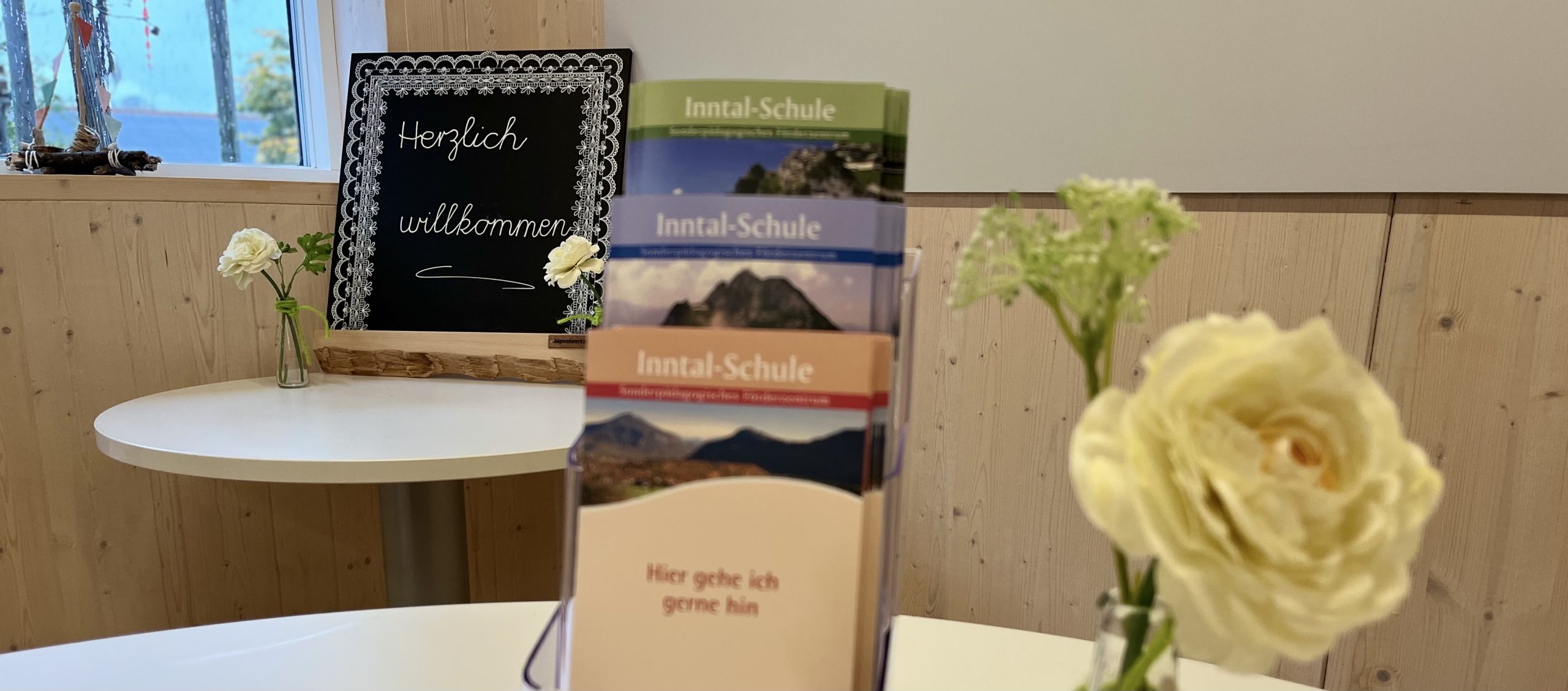 Save the day!!! Herzlich Willkommen – Wir öffnen unsere Türen für Sie!!!